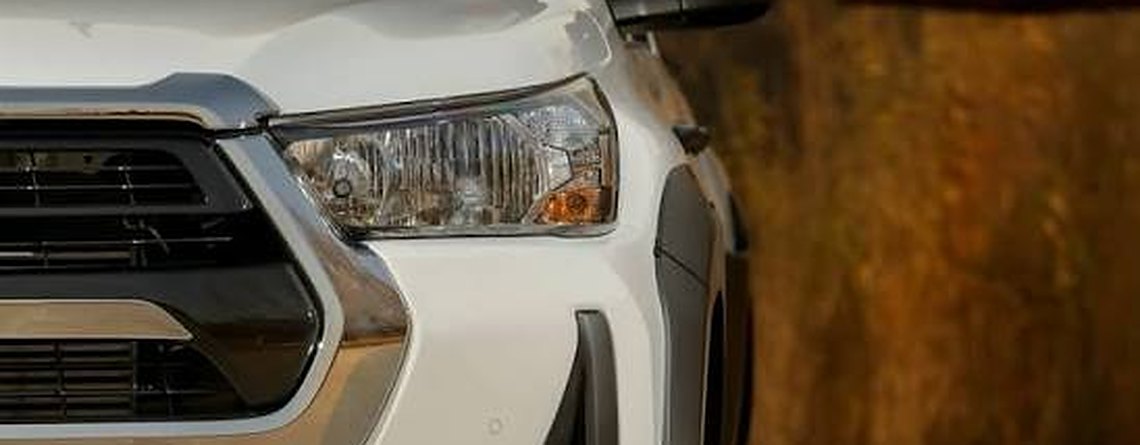 White Toyota Hilux bakkie